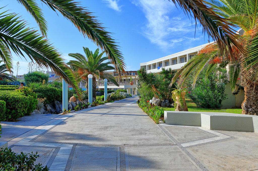 Santa Marina Beach Gazi Экстерьер фото
