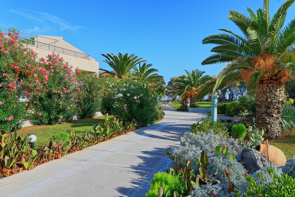 Santa Marina Beach Gazi Экстерьер фото