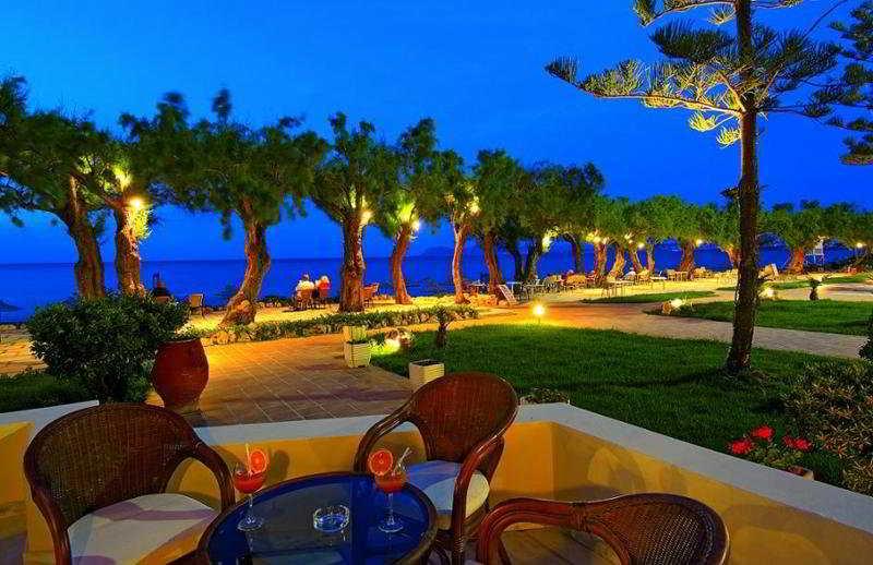 Santa Marina Beach Gazi Экстерьер фото